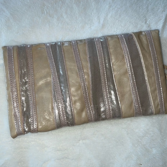 CLUTCH Bag - Picture 1 of 9